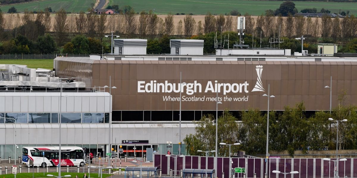 Turkish Airlines Edinburgh Airport – EDI Terminal