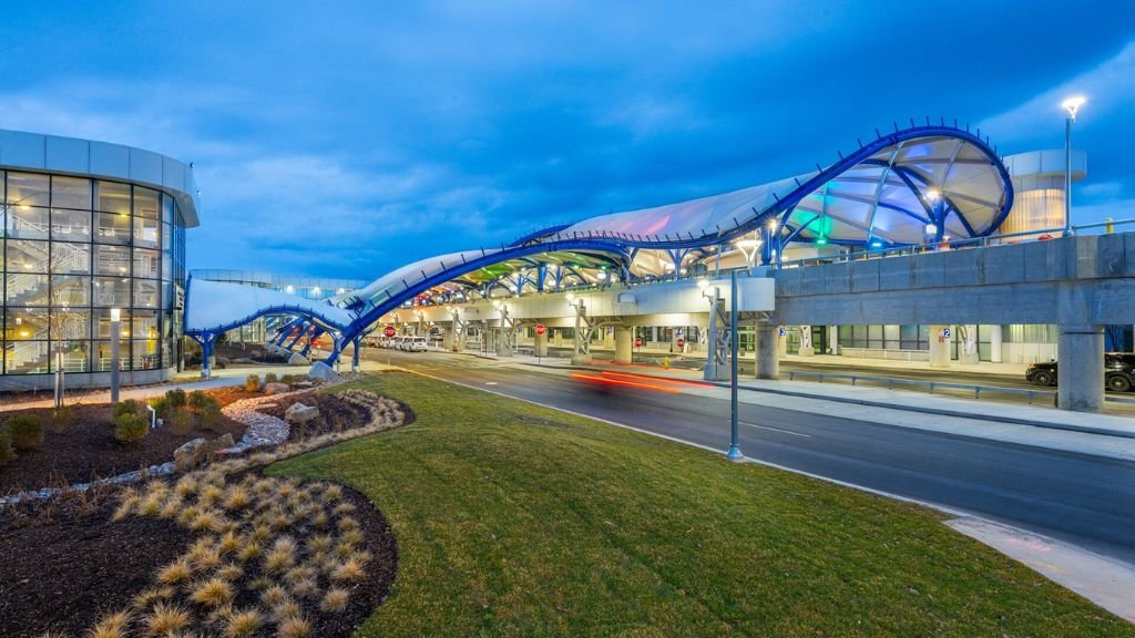 United Airlines Rochester International Airport – ROC Terminal