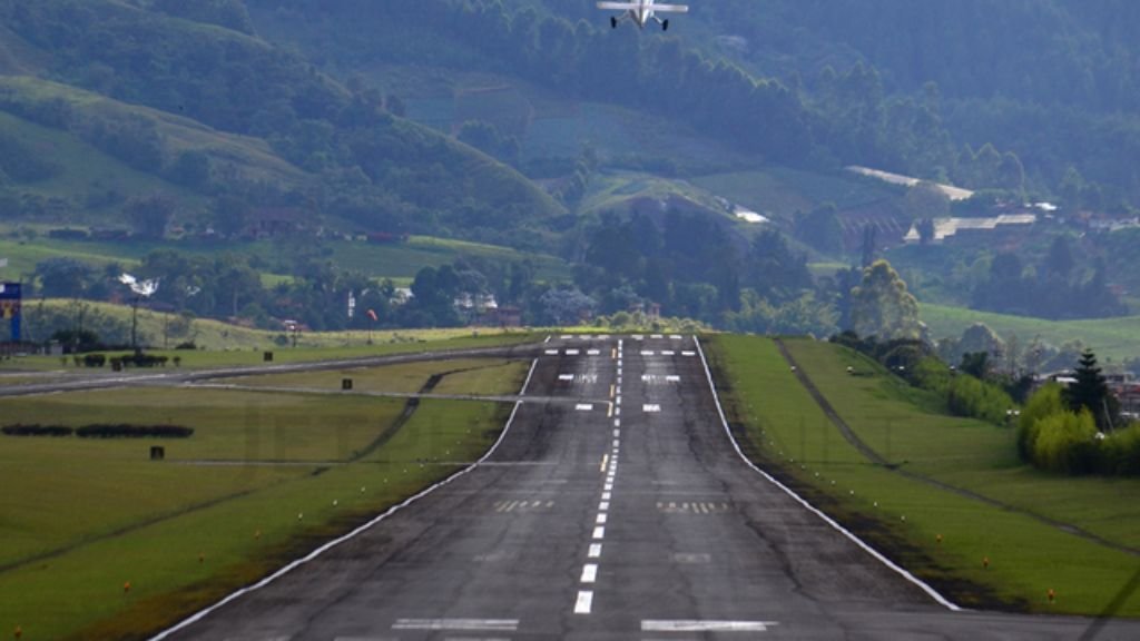 La Nubia Airport - MZL Terminal