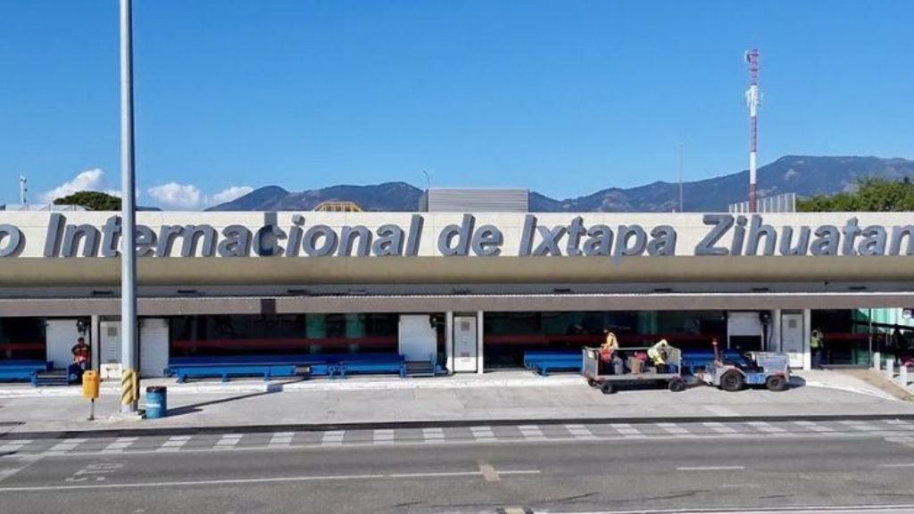 Delta Airlines ZIH Terminal, Zihuatanejo International Airport