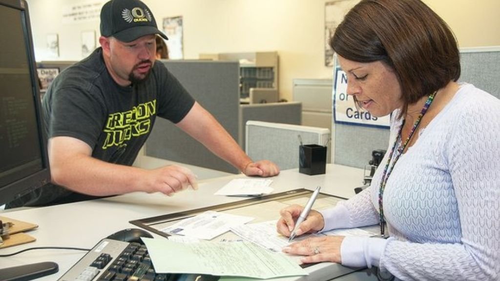 Customer Help Desk 
