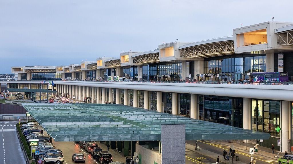 Aer Lingus Milan Malpensa Airport - MXP Terminal