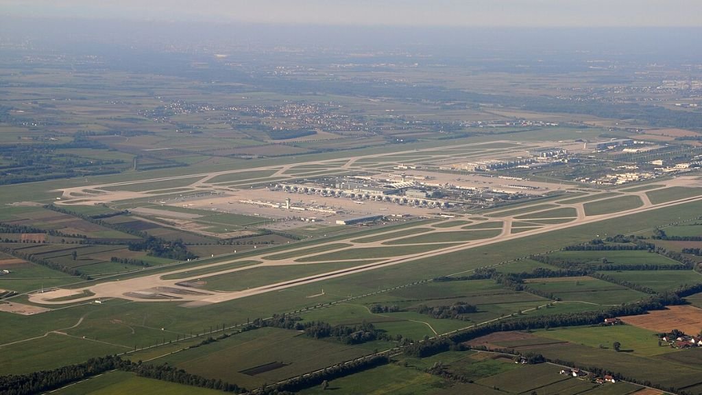 Gulf Air Munich International Airport - MUC Terminal