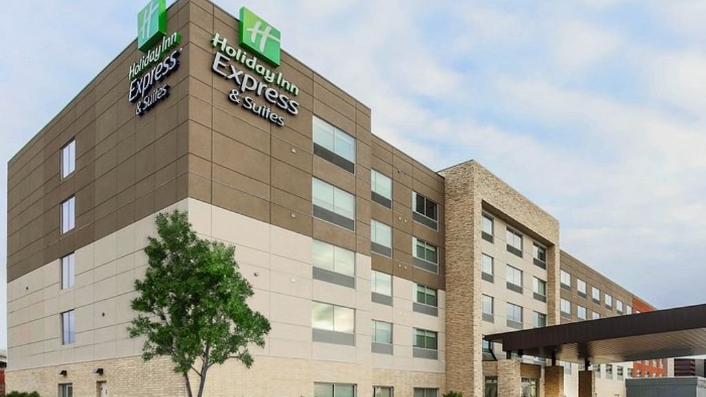Top-Rated Hotels Near Chicago O'Hare Airport