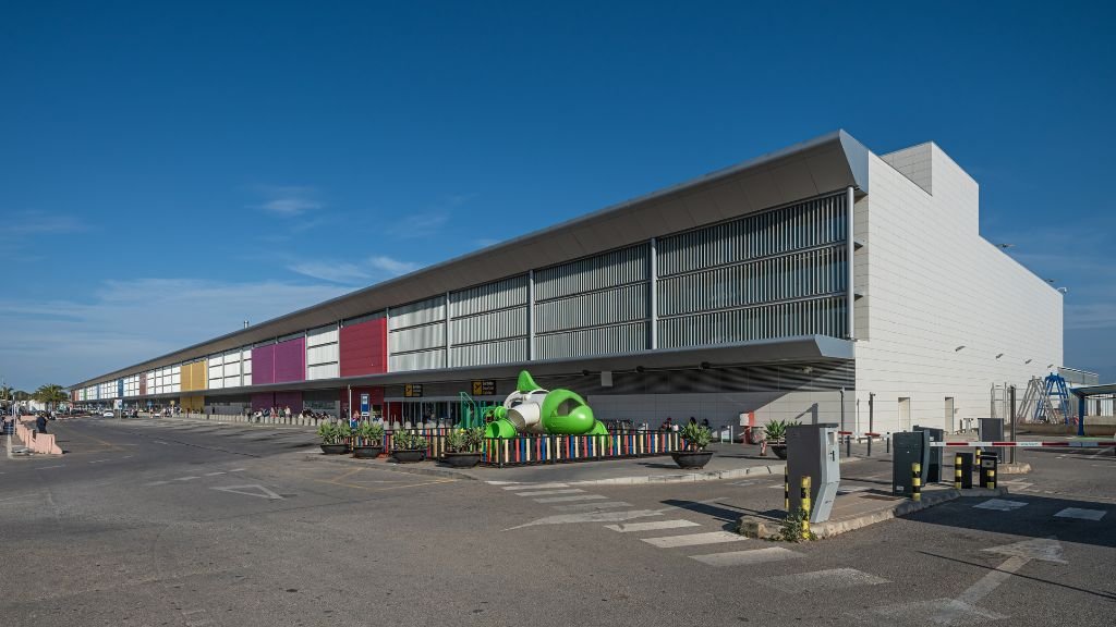 Air New Zealand Ibiza Airport – IBZ Terminal