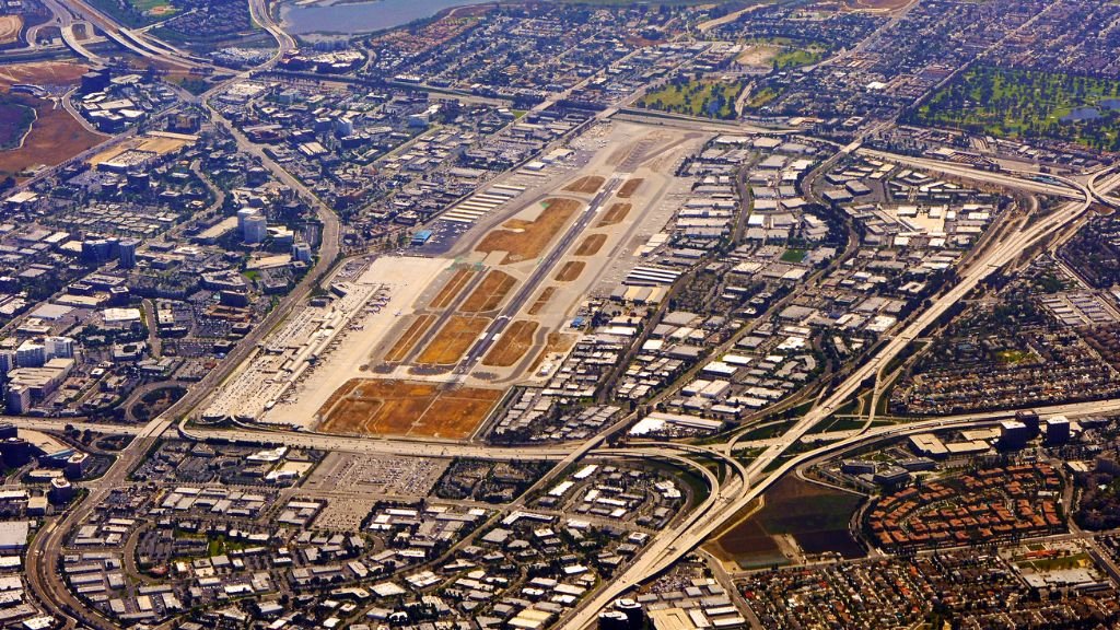 Spirit Airlines John Wayne Airport – SNA Terminal