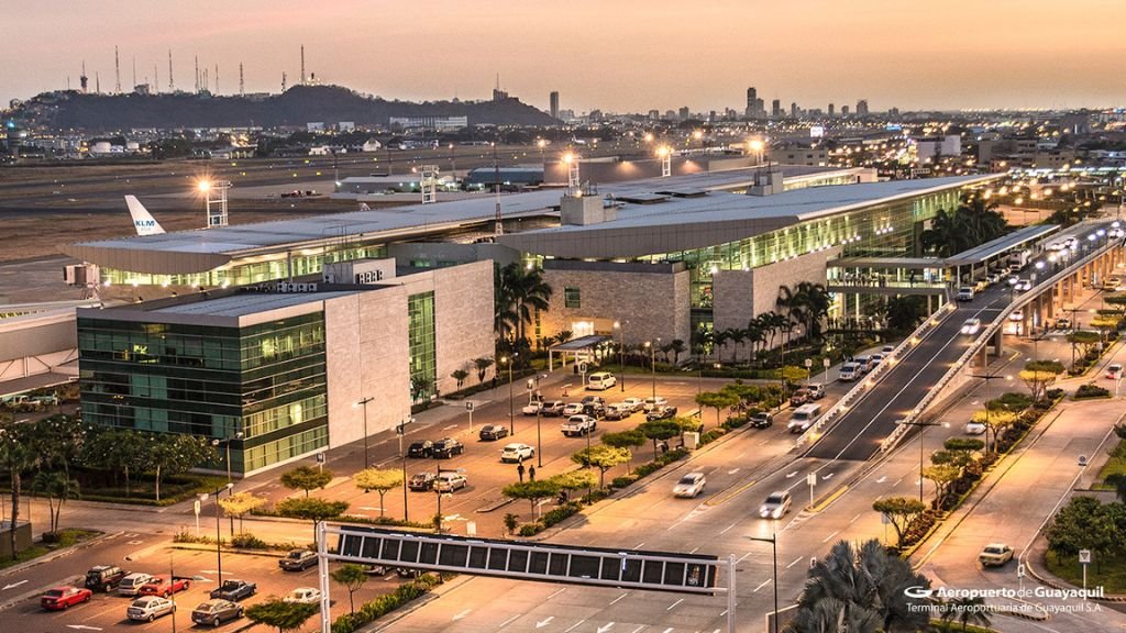 Spirit Airlines José Joaquín de Olmedo International Airport – GYE Terminal