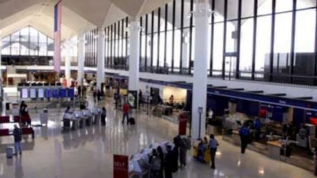Spirit Airlines Memphis International Airport – MEM Terminal