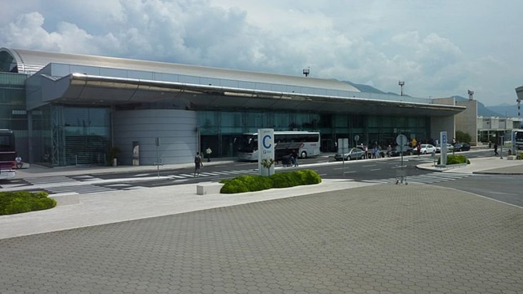 Iberia Airlines Dubrovnik Airport – DBV  Terminal