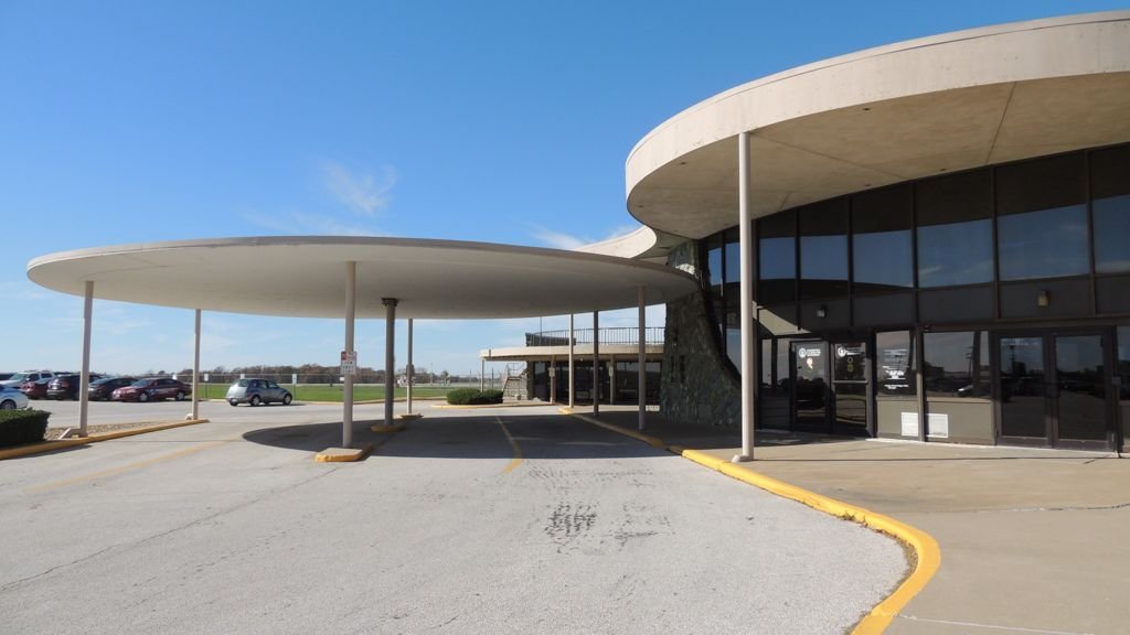 Cape Air Quincy Regional Airport – UIN  Terminal