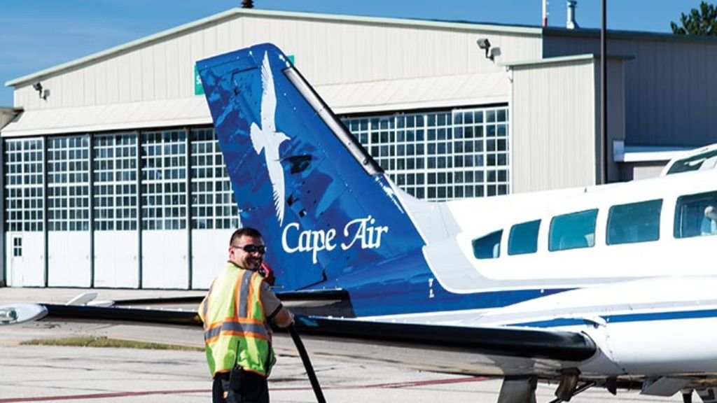 Cape Air Rutland Southern Vermont Regional Airport – RUT Terminal