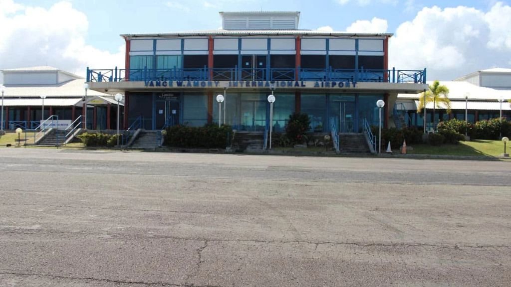 Cape Air Vance W. Amory International Airport – NEV Terminal