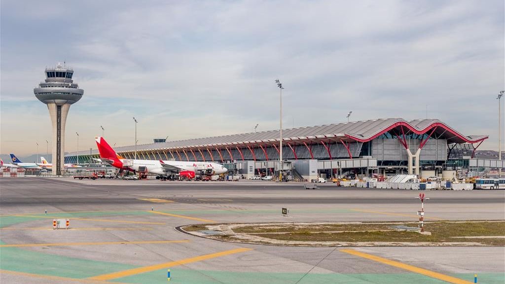 Singapore Airlines Adolfo Suárez Madrid–Barajas Airport – MAD Terminal