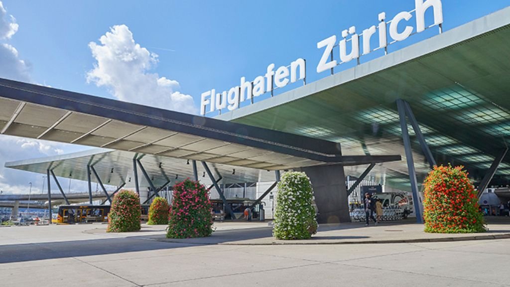 Singapore Airlines Zurich Airport – ZRH  Terminal