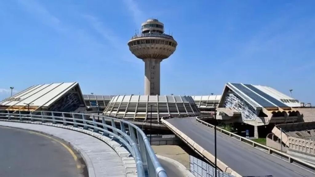 Qatar Airways Zvartnots International Airport – EVN Terminal