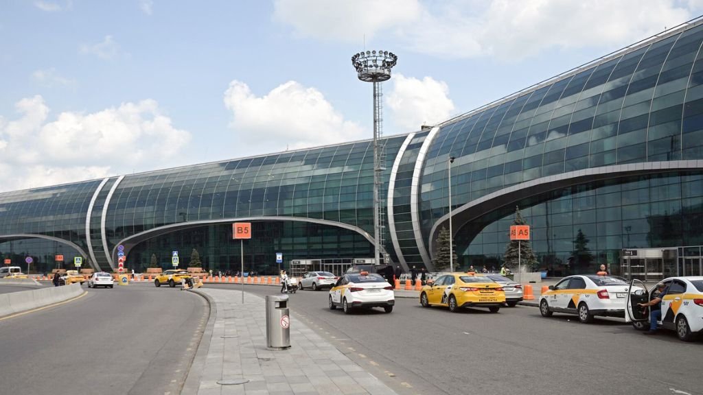 Phillipines Airlines Moscow Domodedovo International Airport – DME Terminal