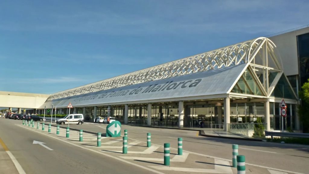 Phillipines Airlines Palma de Mallorca Airport – PMI Terminal