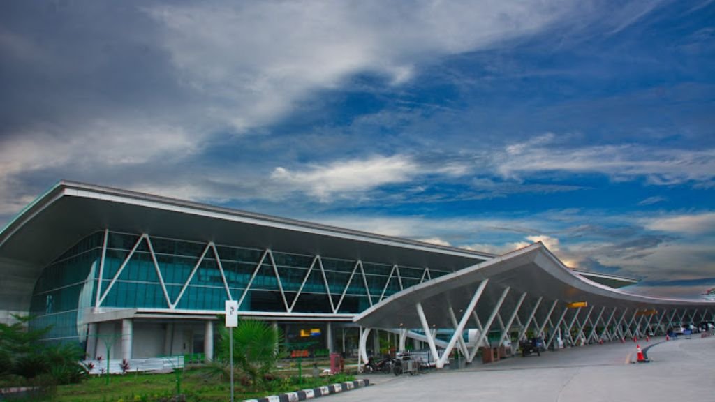Lion Air APT Pranoto Airport – AAP Terminal