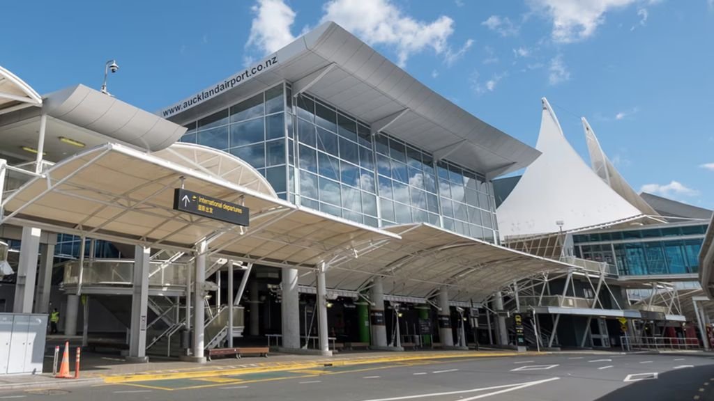 Lion Air Auckland Airport – AKL Terminal