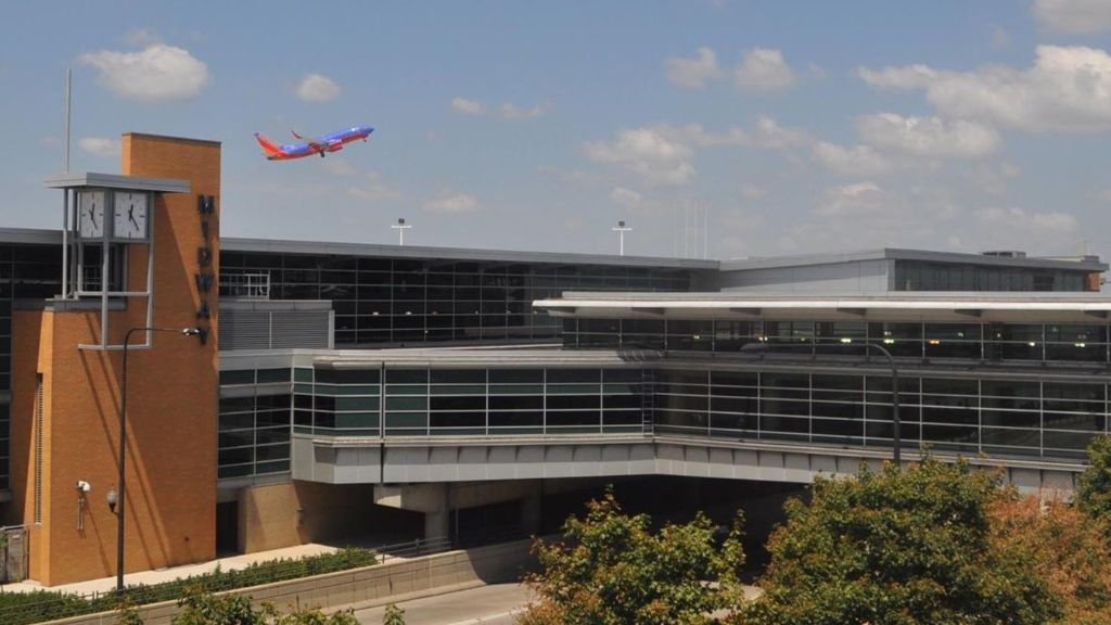 EL AL Airlines Chicago Midway International Airport – MDW Terminal