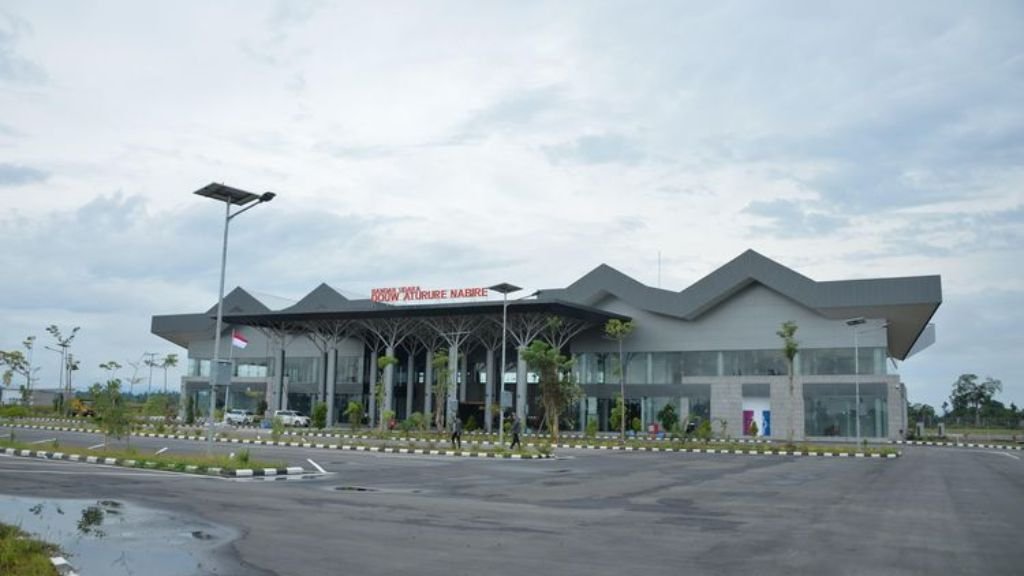 Lion Air Sultan Douw Aturure Airport – NBX  Terminal