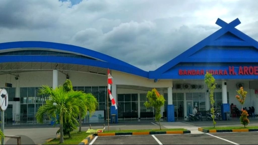 Lion Air H. Aroepala Airport – KSR Terminal