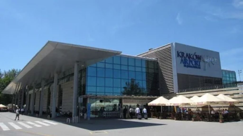 EL AL Airlines John Paul II International Airport – KRK Terminal
