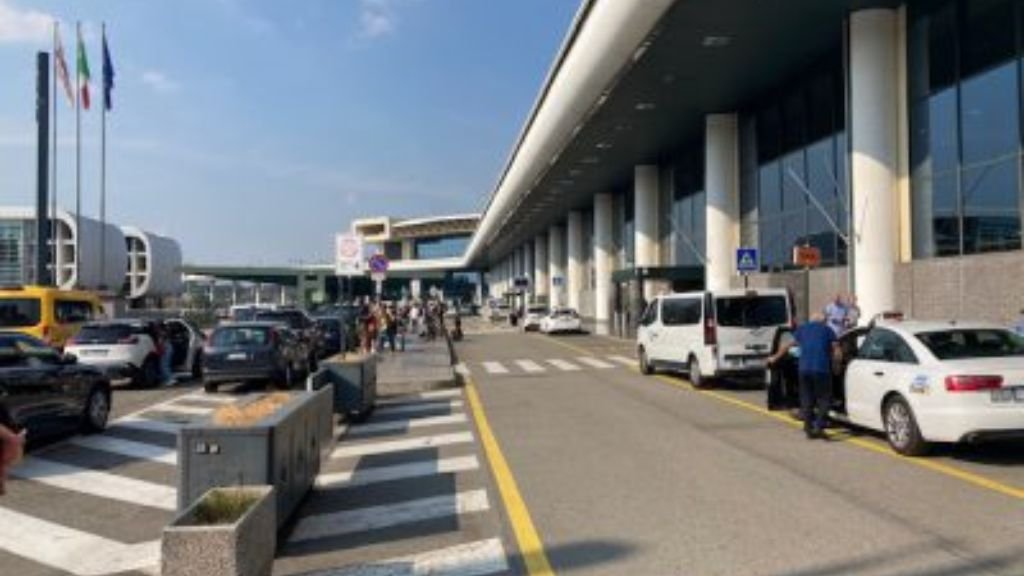 EL AL Airlines Milano Malpensa Airport – MXP  Terminal