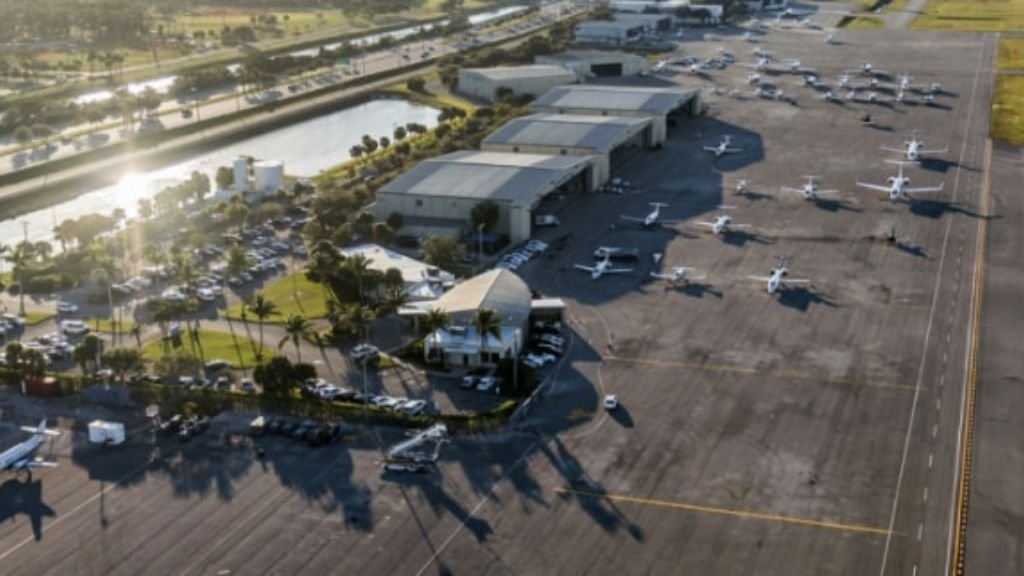 EL AL Airlines Palm Beach International Airport – PBI Terminal