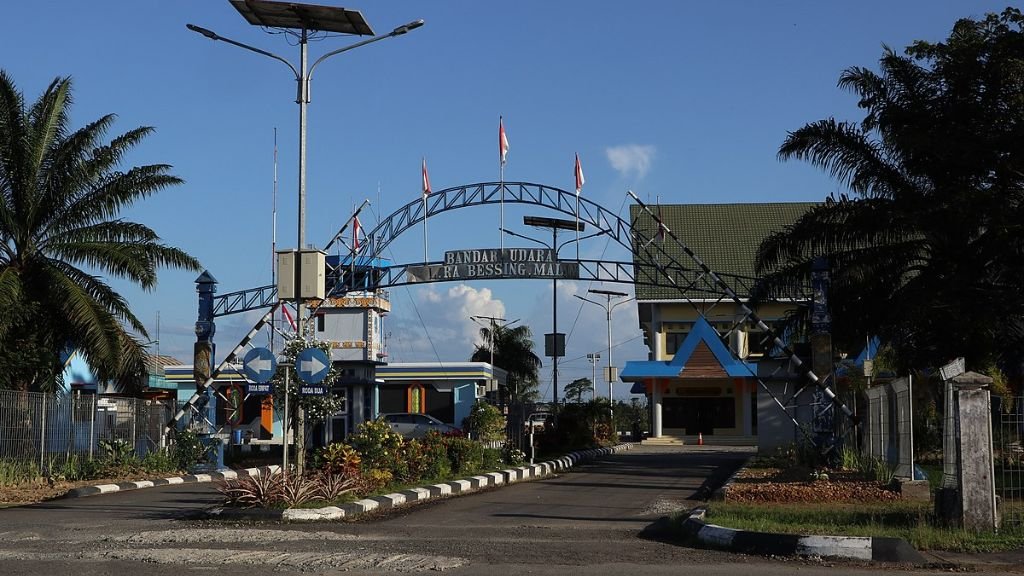 Lion Air Robert Atty Bessing Airport – LNU  Terminal