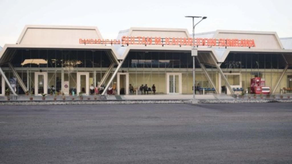 Lion Air Sultan Muhammad Kaharuddin III Airport – SWQ Terminal