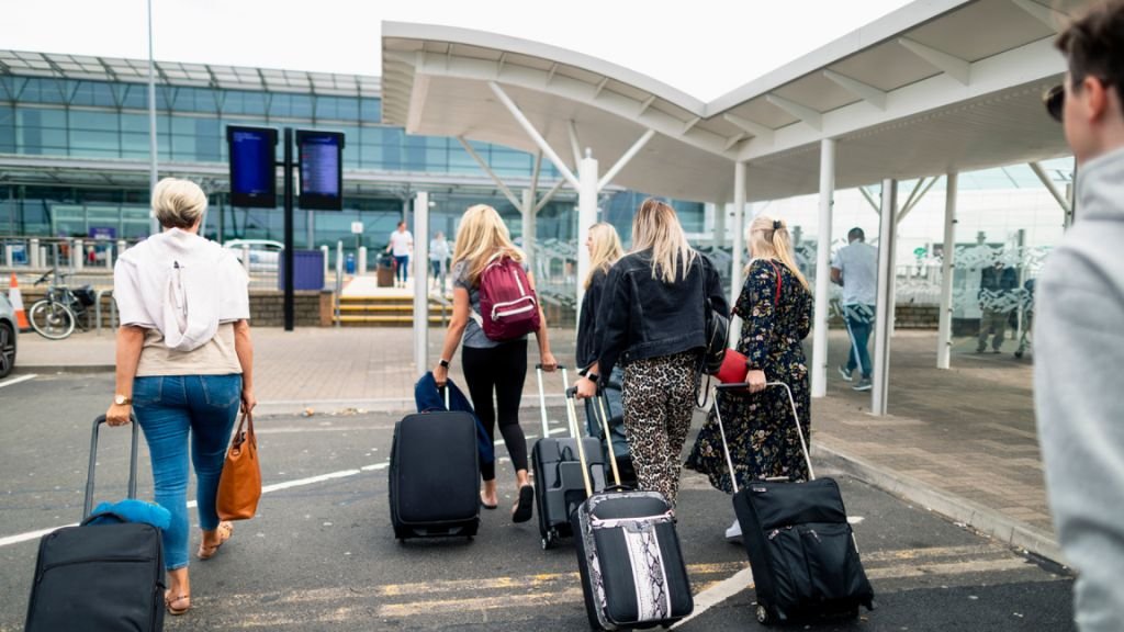 how to book flights for large groups