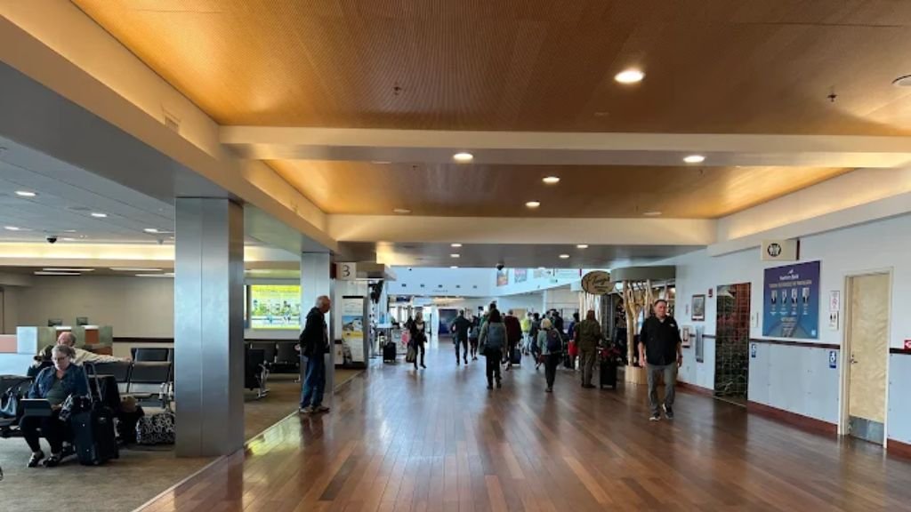 Alaska Airlines FAI Terminal – Fairbanks International Airport