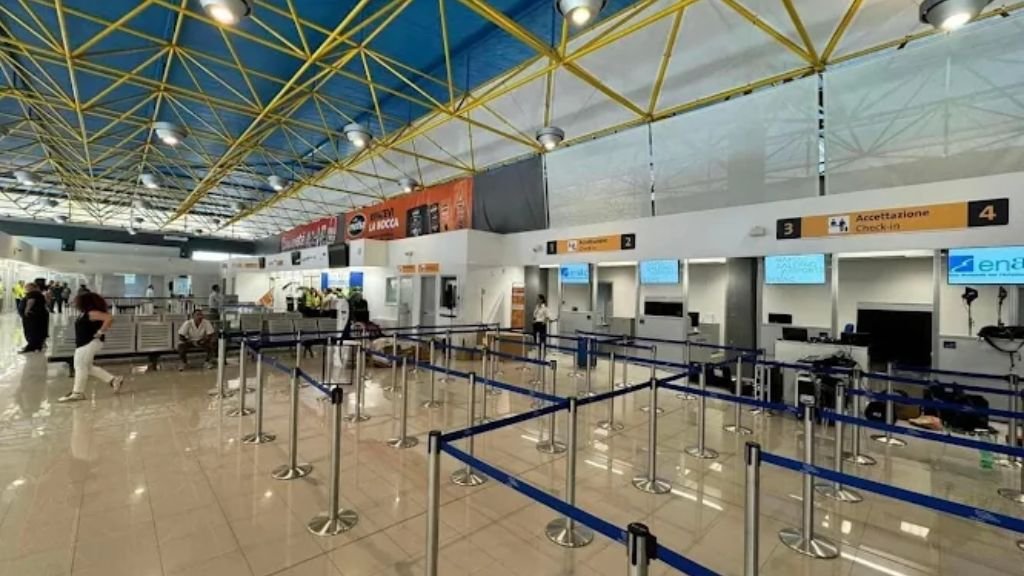 British Airways QSR Terminal – Salerno Costa d’Amalfi Airport