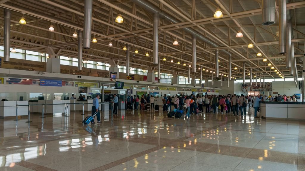Turpial Airlines CCS Terminal – Simón Bolívar International Airport