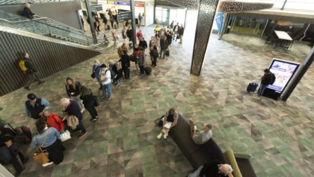 WestJet Airlines YHM Terminal – John C. Munro Hamilton International Airport