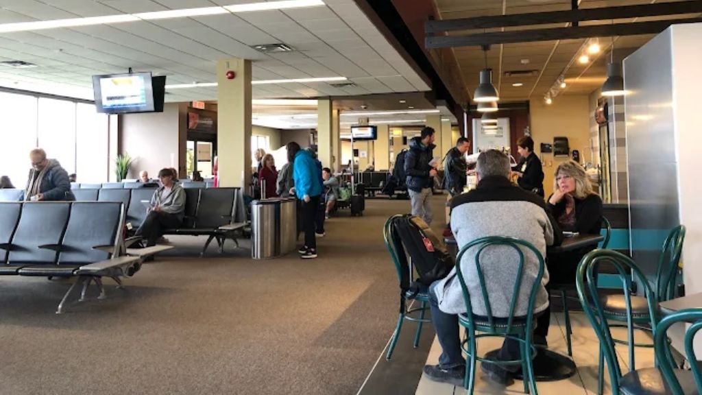 WestJet Airlines YQG Terminal – Windsor International Airport